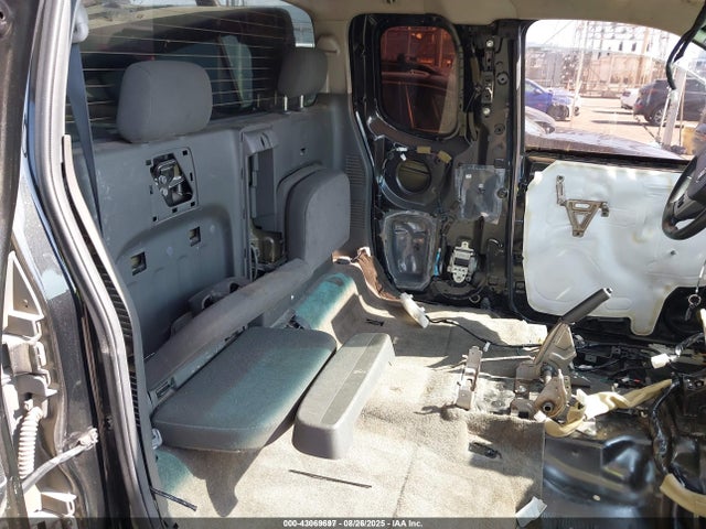 Nissan 2016 2016 1N6BD0CT4GN727414 Image 8
