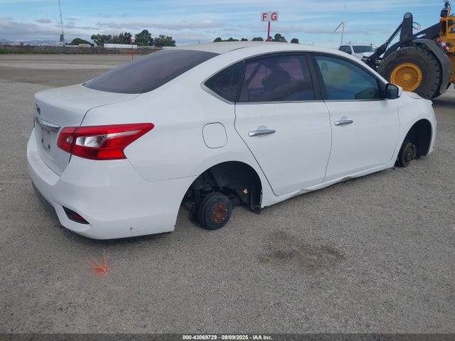 3N1AB7APXKY245368 Nissan Sentra