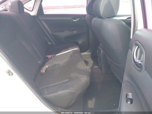 3N1AB7APXKY245368 Nissan Sentra