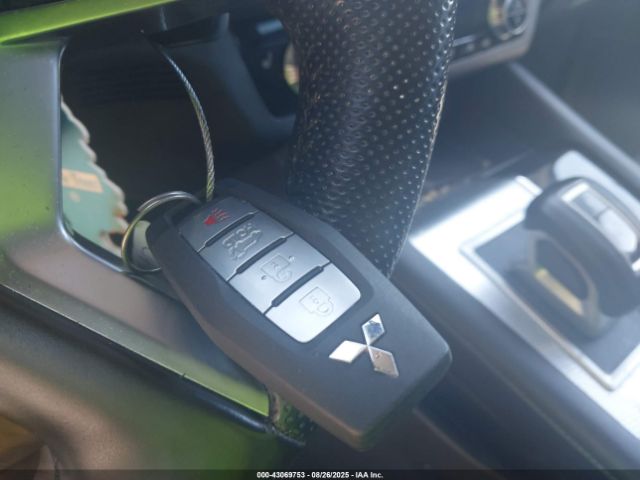 2022 MITSUBISHI OUTLANDER JA4J4VA85NZ061254 Photo 10