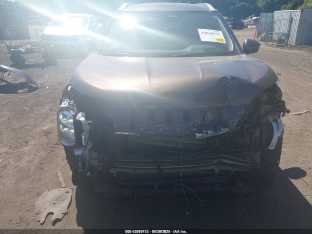 2022 MITSUBISHI OUTLANDER JA4J4VA85NZ061254 Photo 5