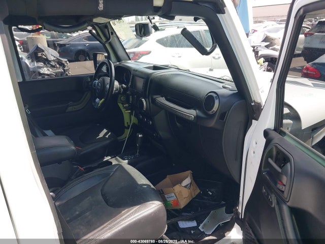 1C4BJWDG2JL868811 Jeep WRANGLER JK