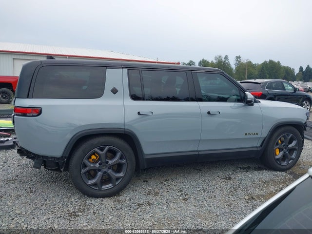 Rivian R1s 2023 7PDSGABA3PN021057 Image 14