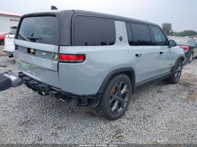 Rivian R1s 2023 7PDSGABA3PN021057 Image 4