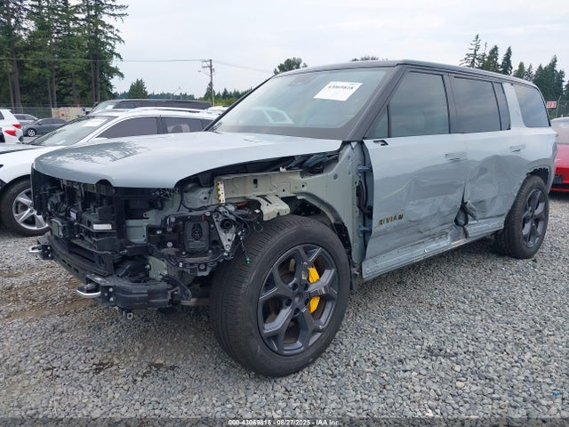 Rivian R1s 2023 7PDSGABA3PN021057 Image 6