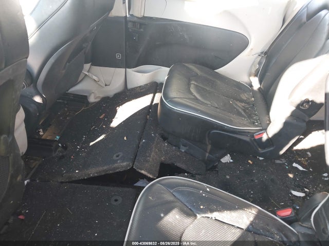 Chrysler Pacifica 2021 2C4RC3GG1MR541136 Image 8