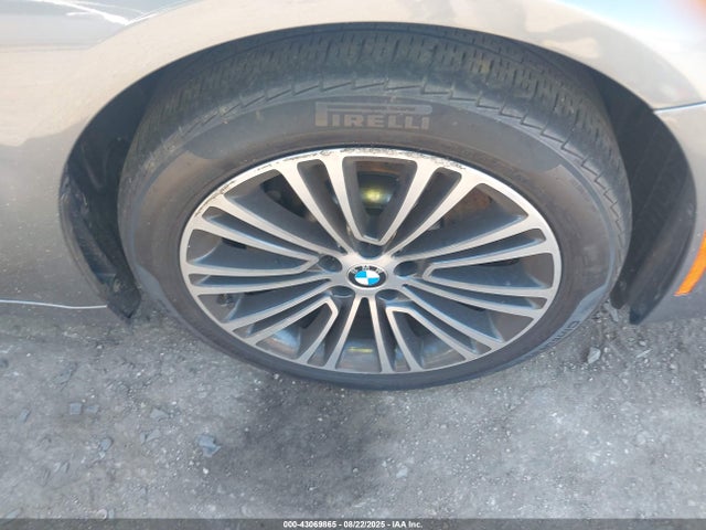 WBAJA5C56JWA37624 BMW 530I