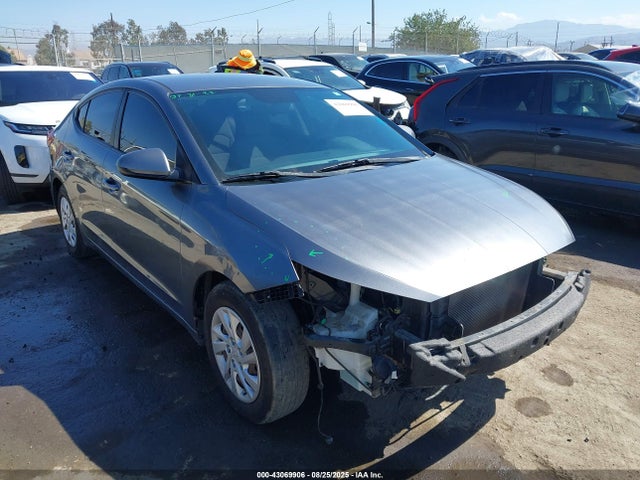 2019 5NPD74LF6KH491880 main image