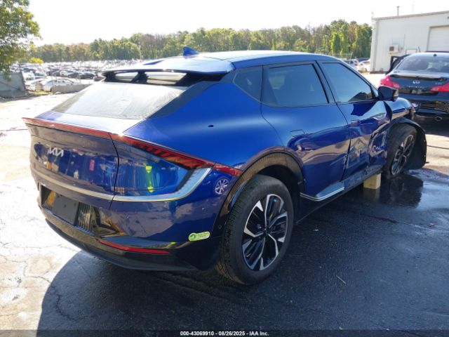2022 KIA EV6 KNDC3DLCXN5070469 Photo 3