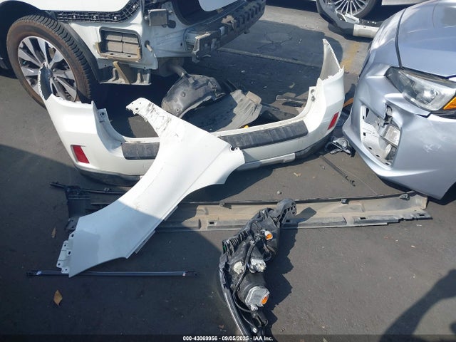4S4BSENCXF3228903 Subaru 3.6l u4
