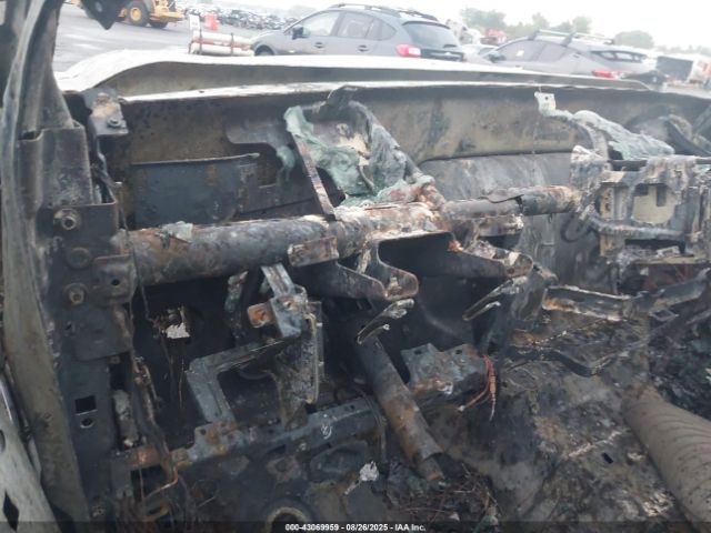 2011 FORD F-350 1FT8W3BT9BEA88451 Photo 5