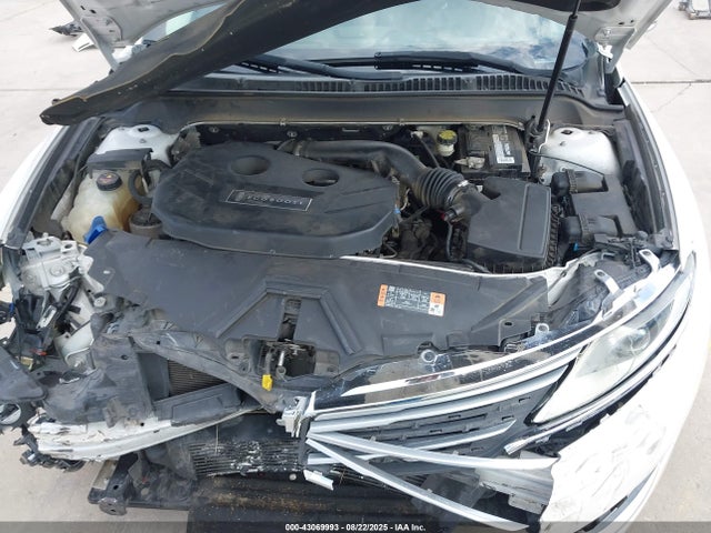 Lincoln 2016 2016 3LN6L2G95GR602254 Image 10