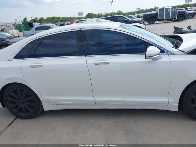Lincoln 2016 2016 3LN6L2G95GR602254 Image 14