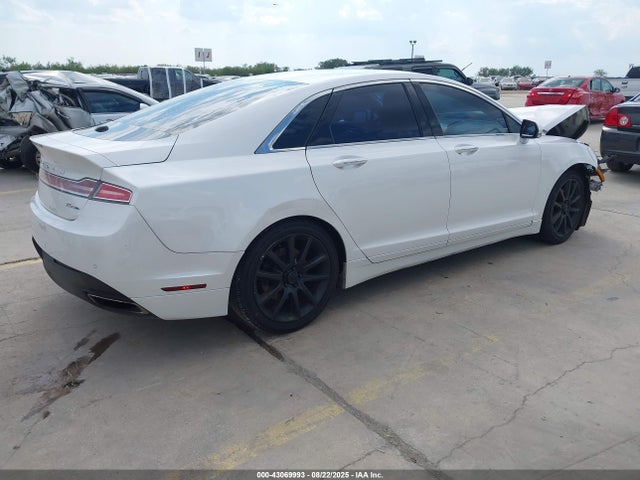 Lincoln 2016 2016 3LN6L2G95GR602254 Image 4