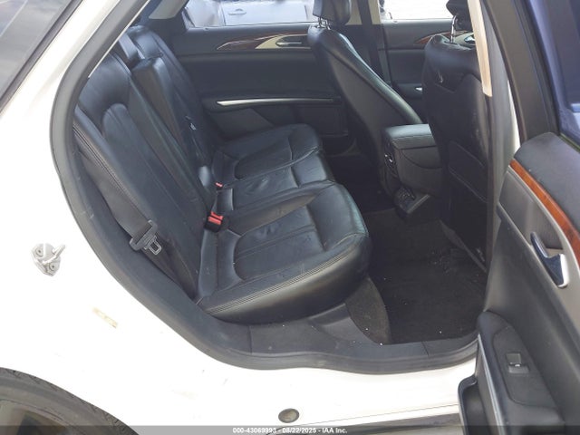 Lincoln 2016 2016 3LN6L2G95GR602254 Image 8