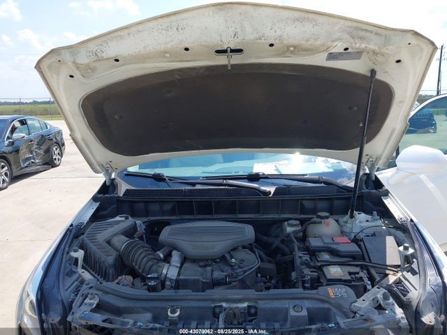 2018 CADILLAC XT5 1GYKNCRS4JZ123453 Photo 9