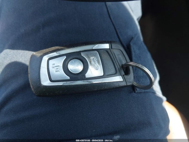 Aukcja sprzedaży 2013 Bmw 328i, vin: WBA3A5G59DNP25398, numer aukcji: 43070185