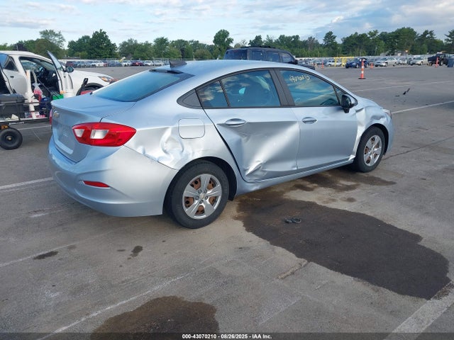 1G1BC5SM5H7129179 Chevrolet le2 -di: direct injection, vvt: variable valve timing, gen, alum