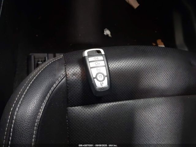 2021 FORD MUSTANG 1FATP8UHXM5104291 Photo 10