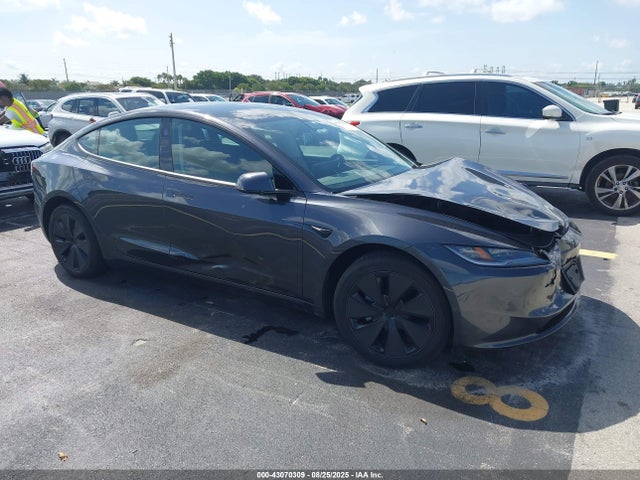 2024 TESLA MODEL 3 5YJ3E1EA4RF742714 Photo 0