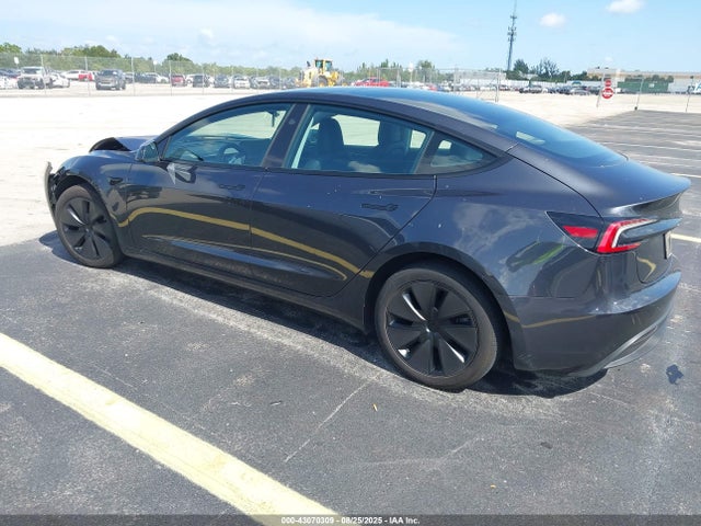 2024 TESLA MODEL 3 5YJ3E1EA4RF742714 Photo 2