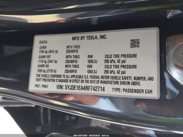 2024 TESLA MODEL 3 5YJ3E1EA4RF742714 Photo 8