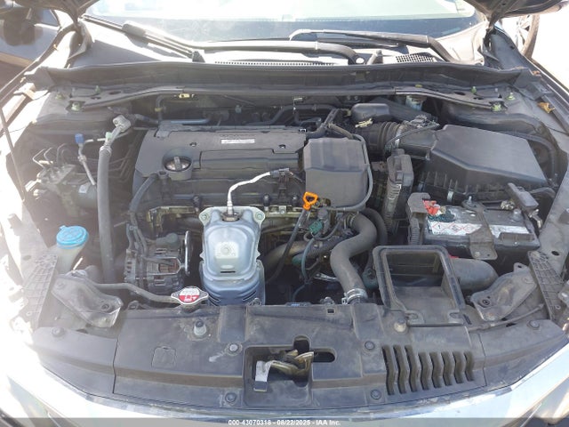 1HGCR2F05HA211952 Honda k24w1