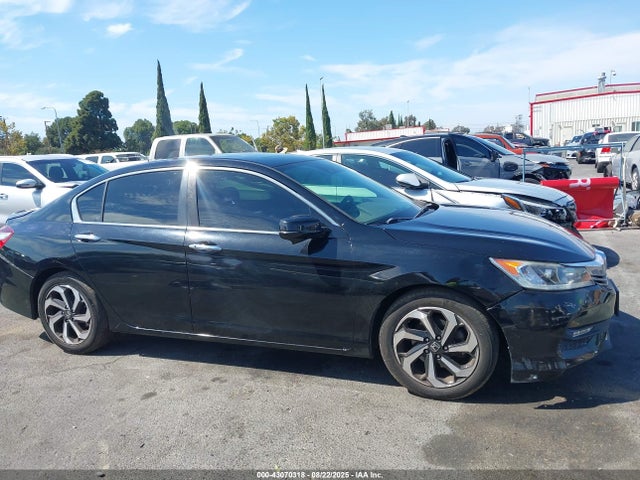 1HGCR2F05HA211952 Honda k24w1