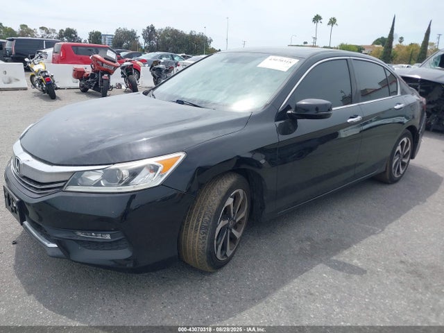 1HGCR2F05HA211952 Honda k24w1