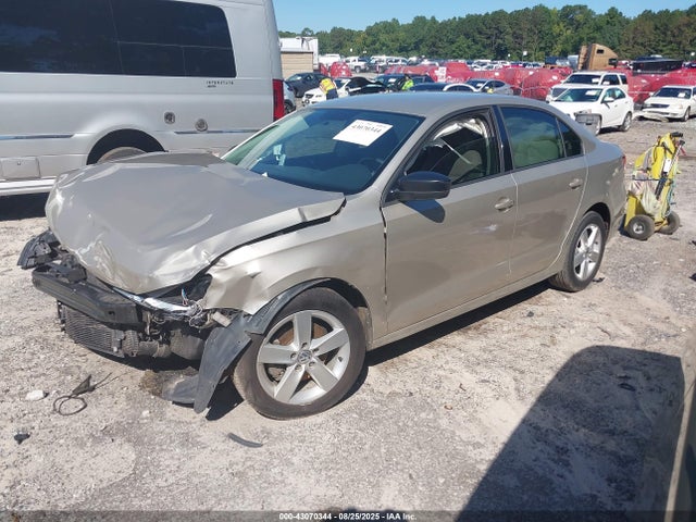 Volkswagen Jetta 2014 3VWLL7AJ3EM293155 Image 2