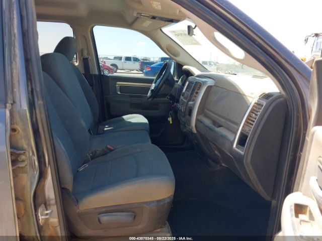 2017 RAM 1500 1C6RR6GG7HS735682 Photo 4