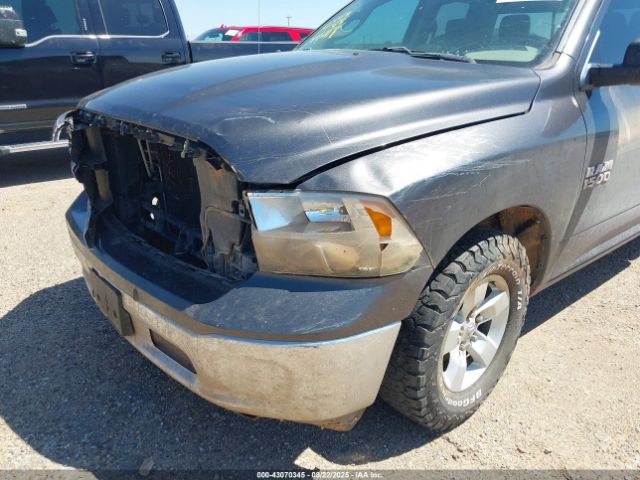 2017 RAM 1500 1C6RR6GG7HS735682 Photo 5
