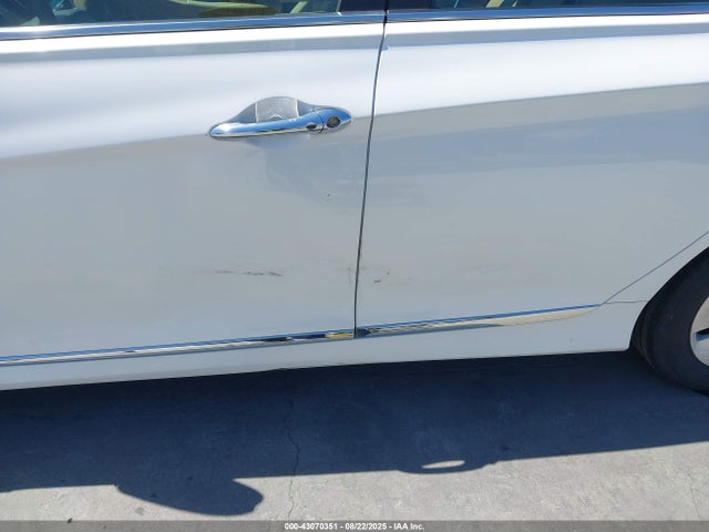 Hyundai dohc mpi theta ii 2015 KMHEC4A40FA138366 Image 18