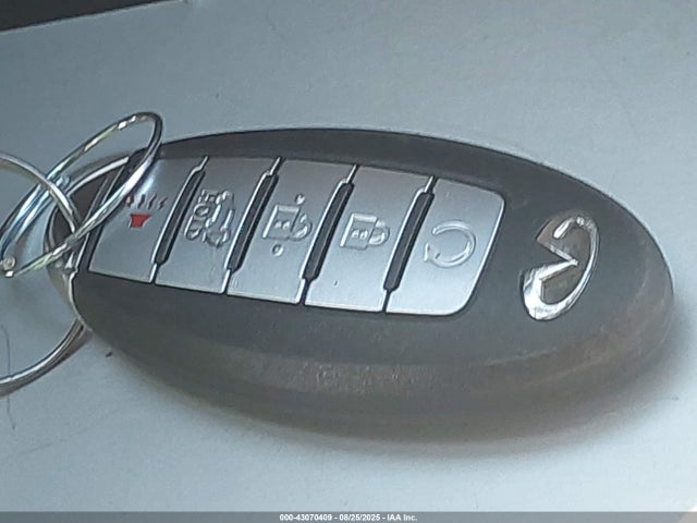 Infiniti 2017 2017 5N1DL0MN7HC520636 Image 11