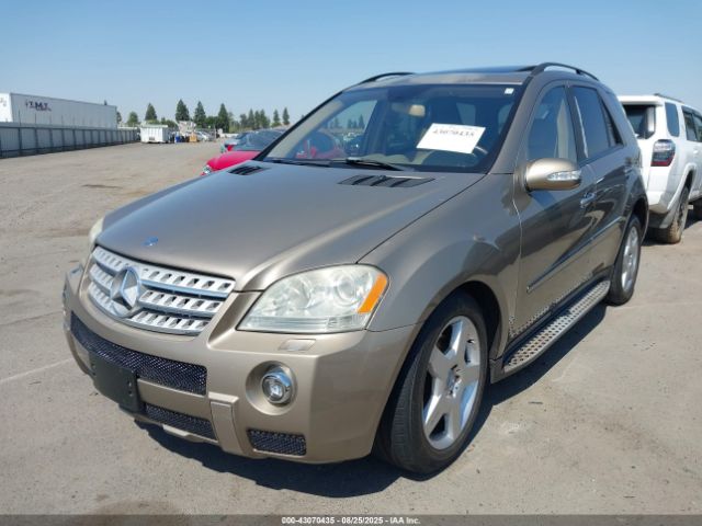 2008 MERCEDES-BENZ ML 550 4JGBB72E58A313020 Photo 1