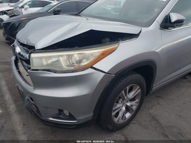 Toyota 2gr-fe 2015 5TDZKRFH7FS061547 Image 17