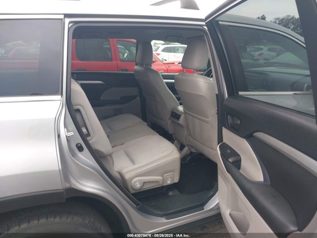 Toyota 2gr-fe 2015 5TDZKRFH7FS061547 Image 8