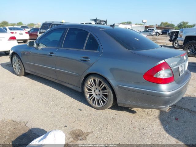 2008 MERCEDES-BENZ E 550 WDBUF72XX8B262352 Photo 2