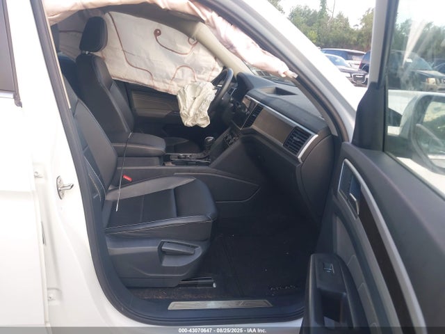 Volkswagen fsi 2022 1V2KR2CA3NC547315 Image 5