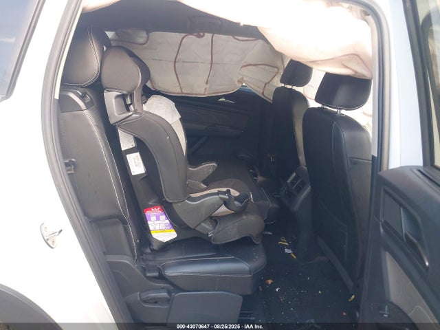 Volkswagen fsi 2022 1V2KR2CA3NC547315 Image 8