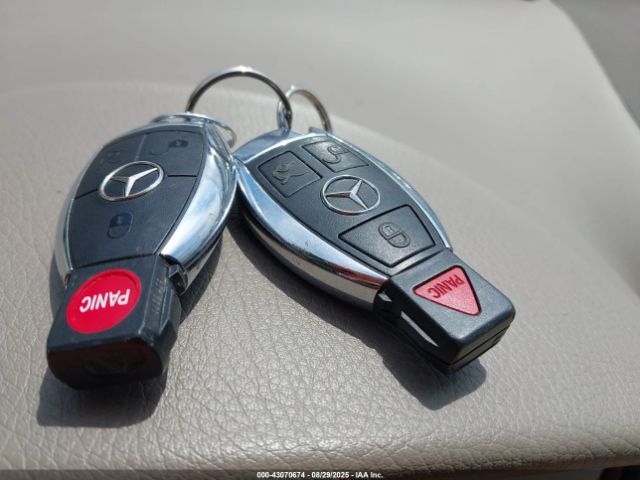 2008 MERCEDES-BENZ CLK 550 WDBTK72F68T098624 Photo 10