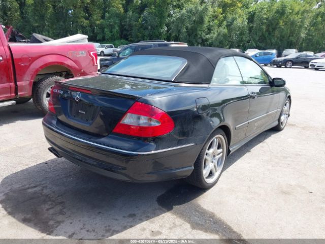 2008 MERCEDES-BENZ CLK 550 WDBTK72F68T098624 Photo 3