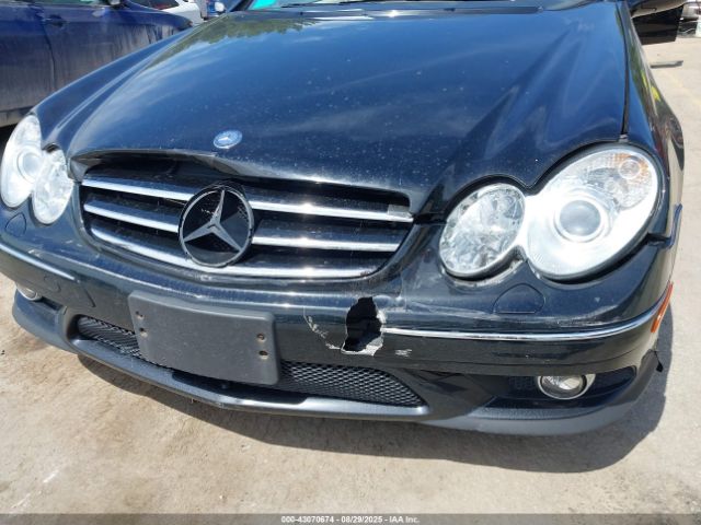 2008 MERCEDES-BENZ CLK 550 WDBTK72F68T098624 Photo 5