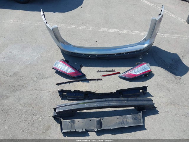 Ford 2017 2017 2FMPK3J82HBB37588 Image 12