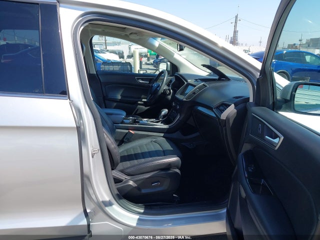 Ford 2017 2017 2FMPK3J82HBB37588 Image 5
