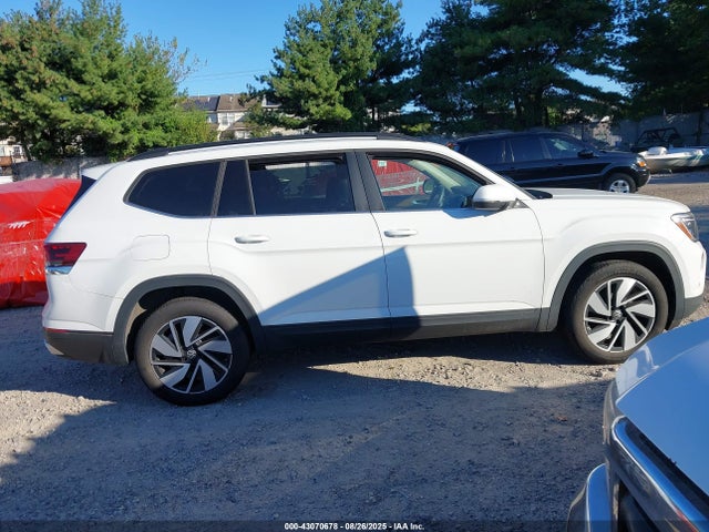 43070678 :رقم المزاد ، 1V2HR2CA8RC531434 vin ، 2024 Volkswagen Atlas 2.0t Se W/technology مزاد بيع