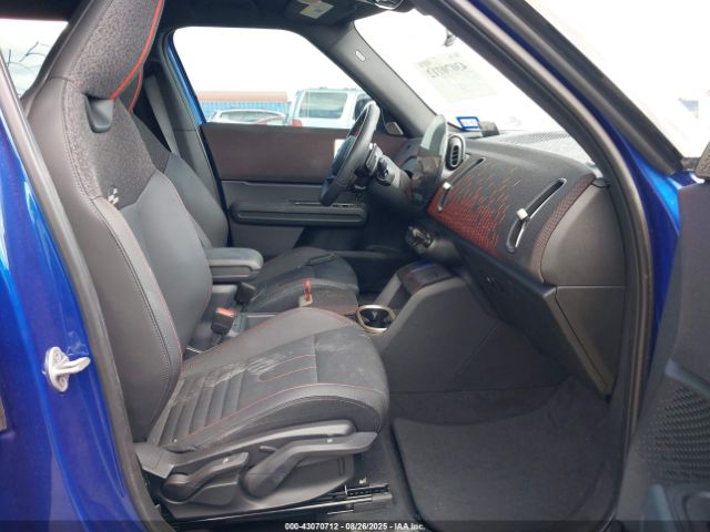 2025 MINI COUNTRYMAN WMZ33GA0XS7P53248 Photo 4