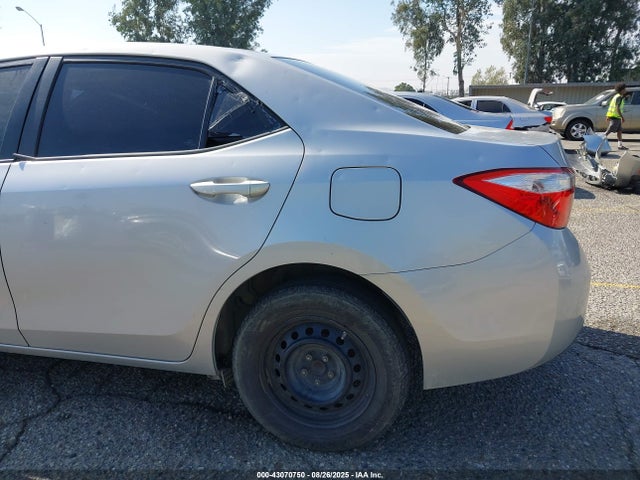 5YFBURHE8FP285899 Toyota 2zr-fe