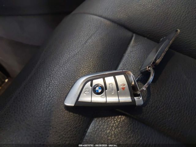 2016 BMW X5 5UXKR0C54G0P32694 Photo 10