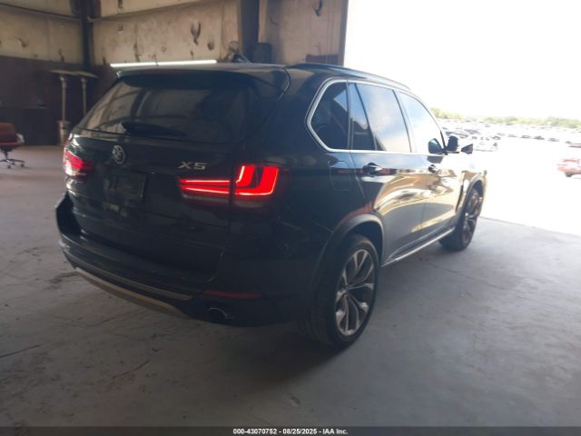 2016 BMW X5 5UXKR0C54G0P32694 Photo 3